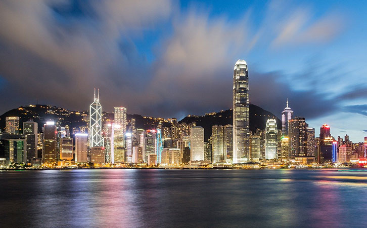 60后的女企业家H女士，顺利获批香港身份