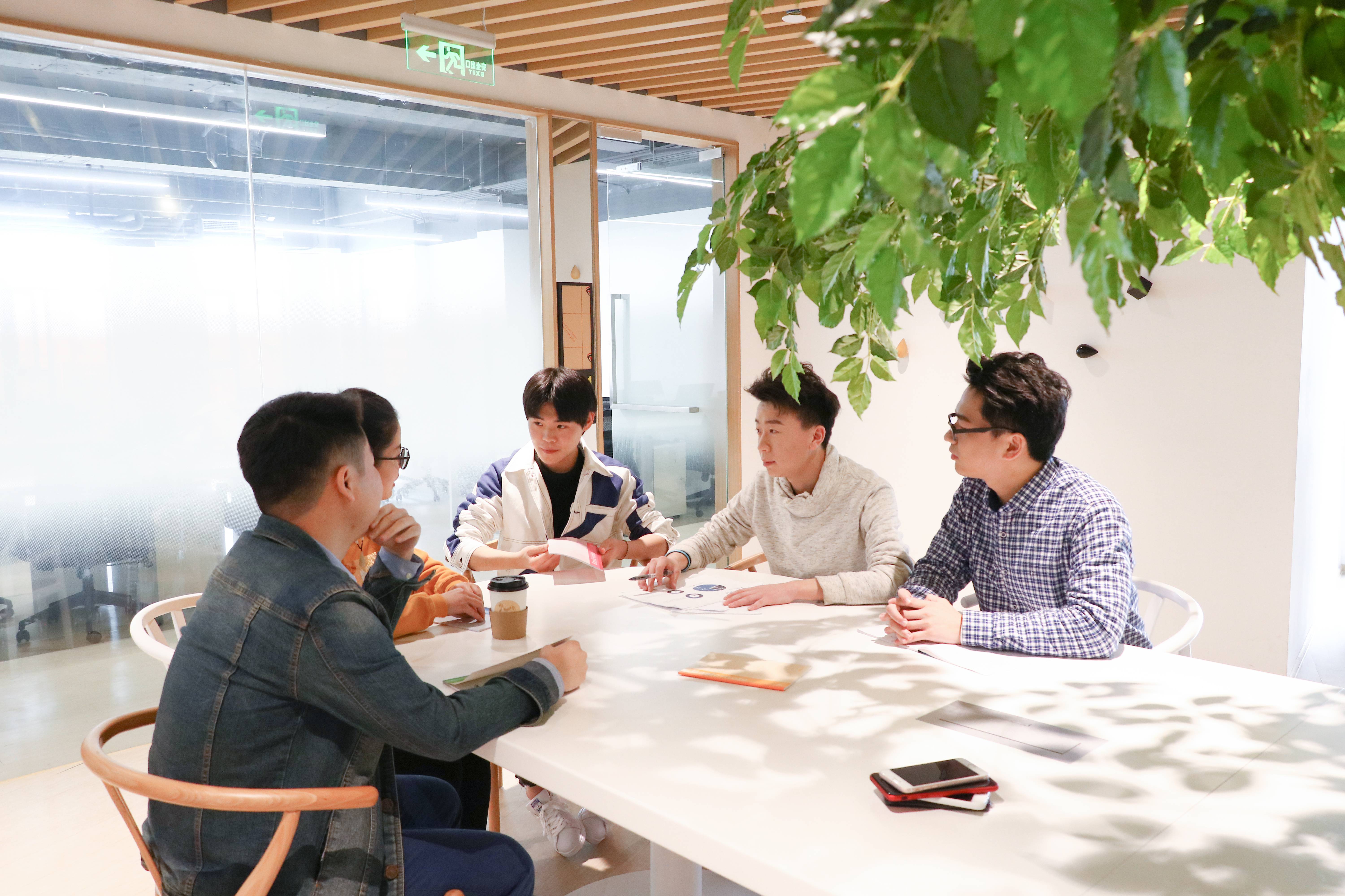 同样是去新加坡开公司！新加坡自雇EP和创业准证有何区别？