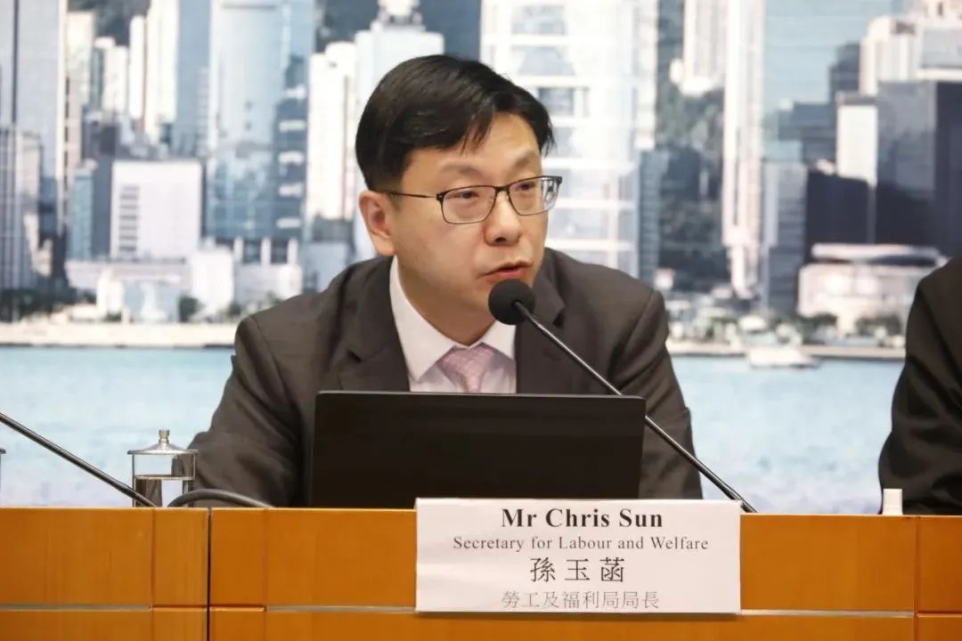 高才A类首个签证如何无条件延长一年？官方回答来了！