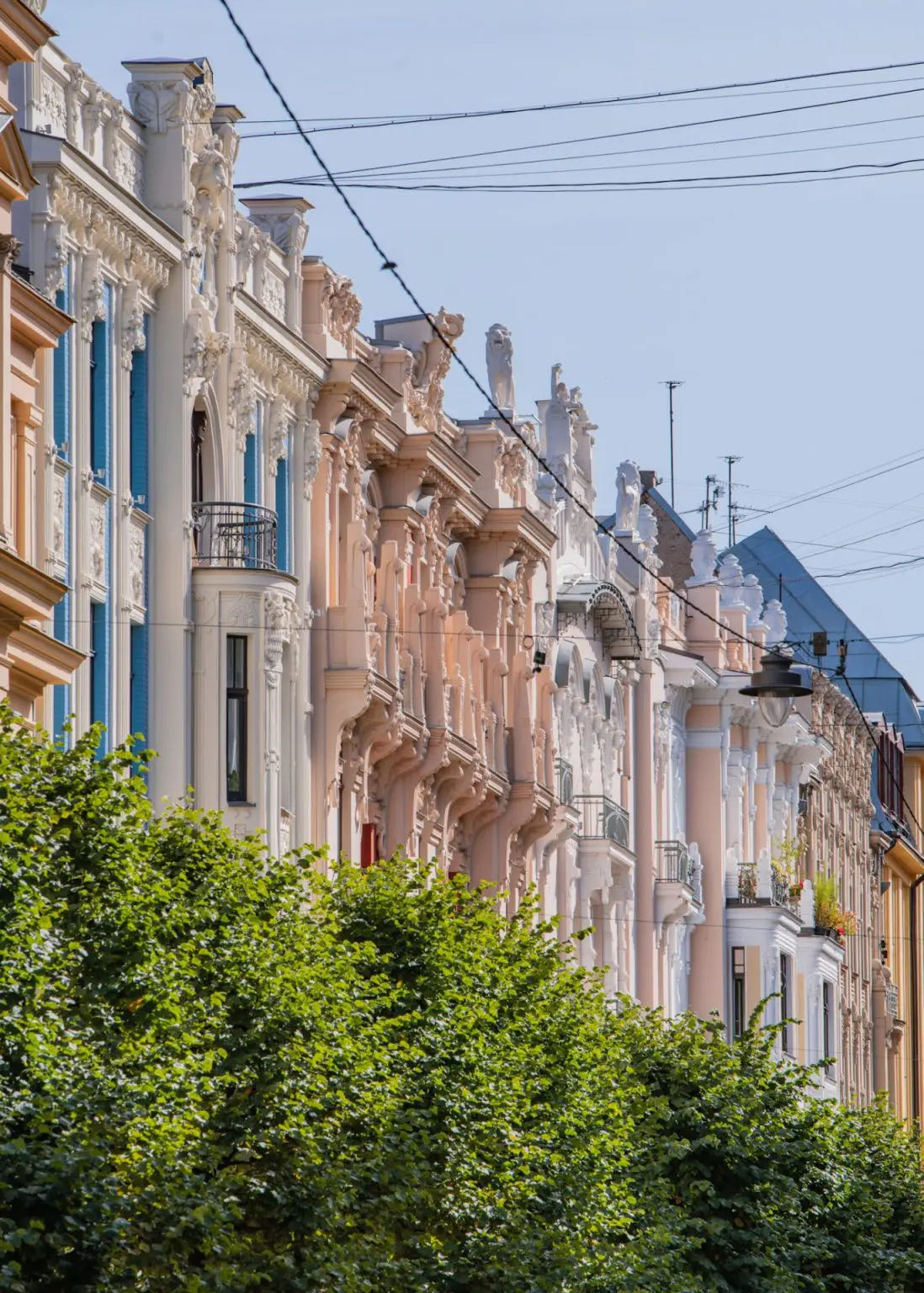 欧元区黑马爆火!拉脱维亚房产被全球基金疯抢,低房价 + 高回报,移民投资者