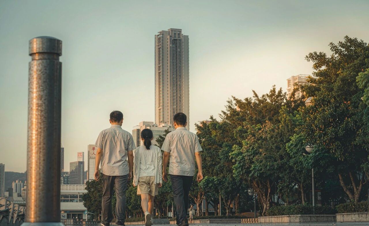 家庭海滨漫步